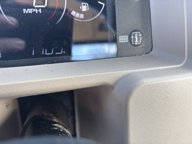 Image of John Deere XUV 835R equipment image 4