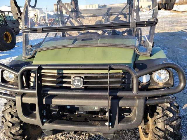 Image of John Deere XUV 825M S4 equipment image 2