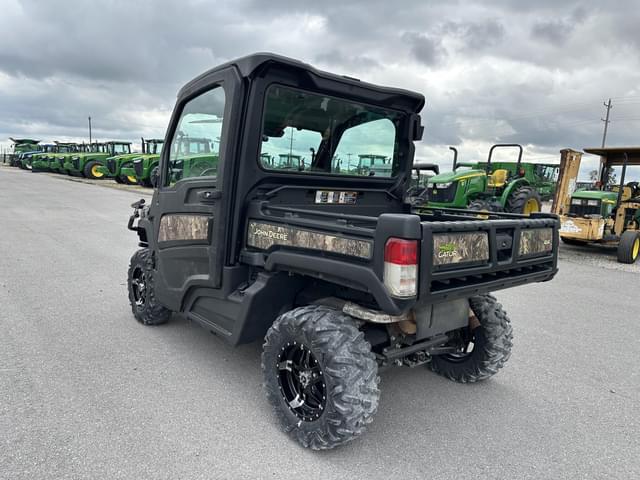 Image of John Deere XUV 835M equipment image 4