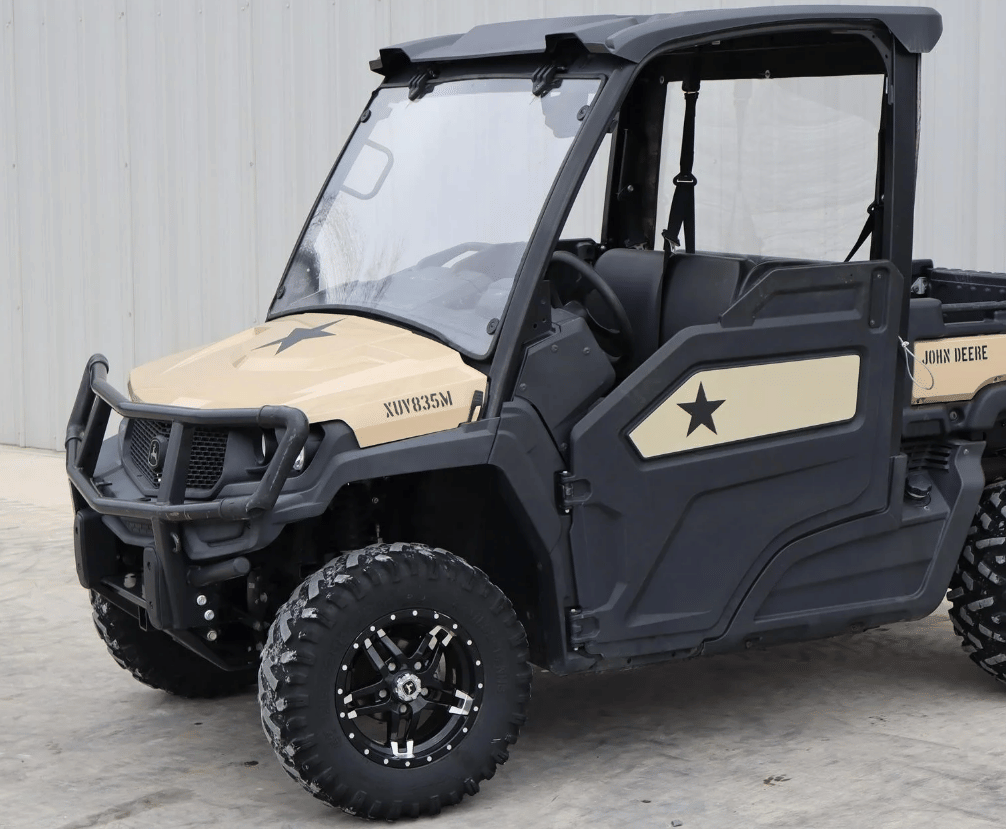 Image of John Deere XUV 835M Honor Edition Image 1
