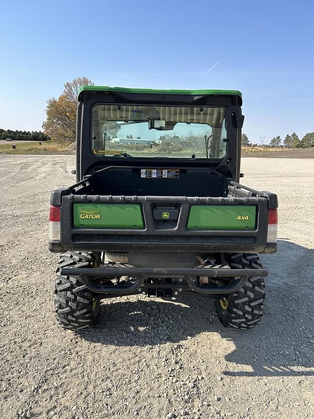 Image of John Deere XUV 835R equipment image 3