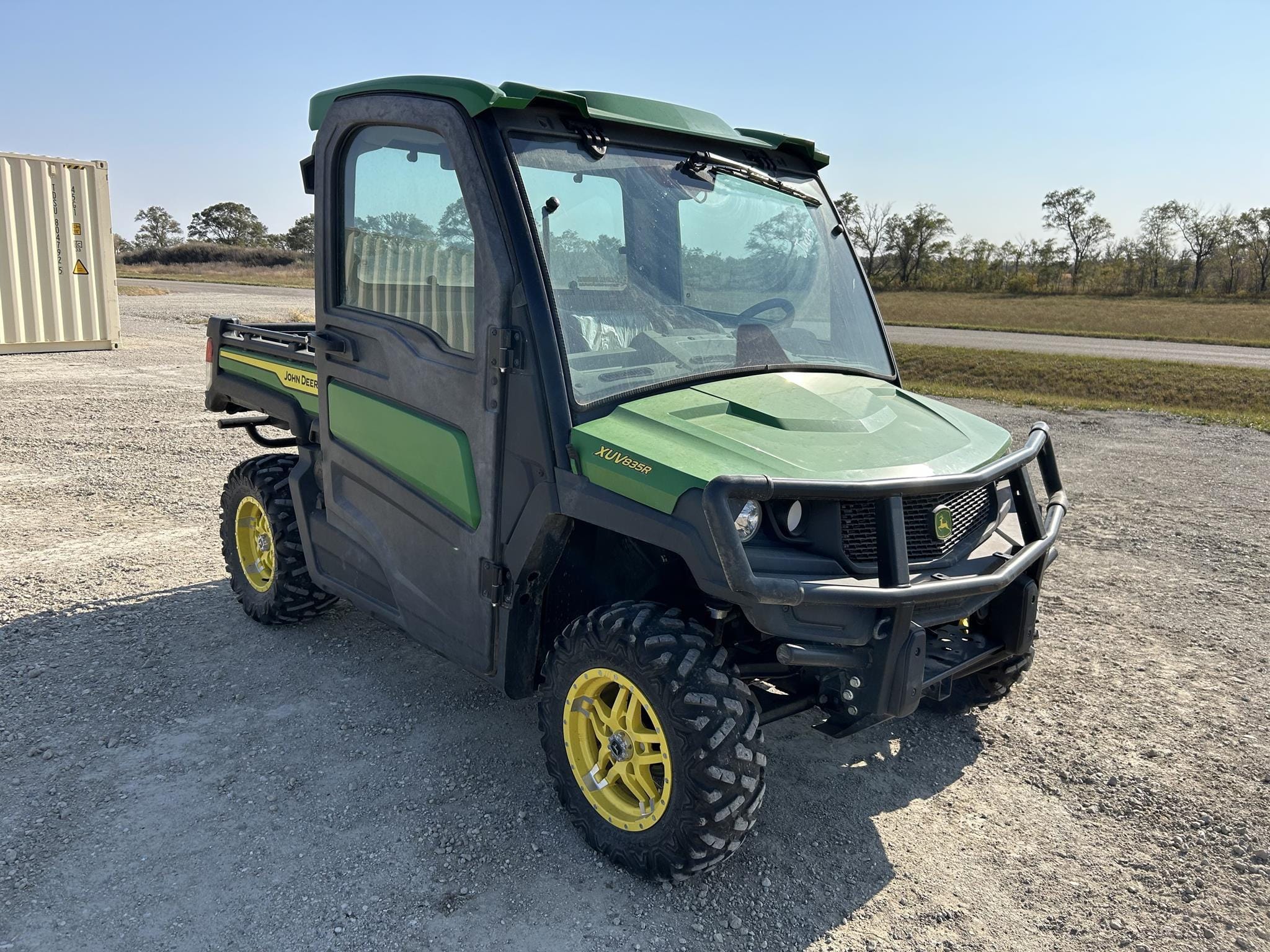 Main image John Deere XUV 835R