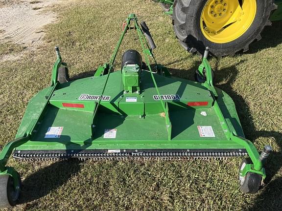 Image of John Deere GM1084R equipment image 3