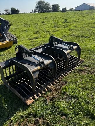 Image of John Deere GR84B Primary image