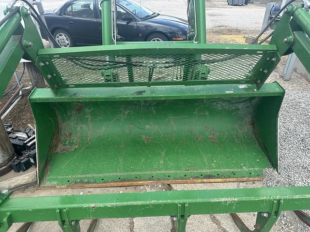 Image of John Deere H310 equipment image 2