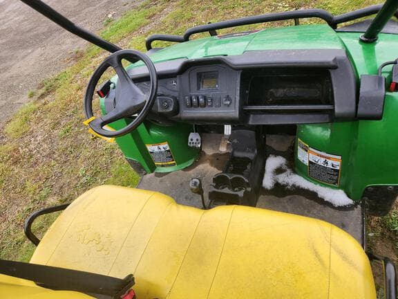 Image of John Deere HPX615E equipment image 3