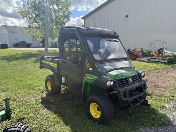 Image of John Deere HPX815E equipment image 3