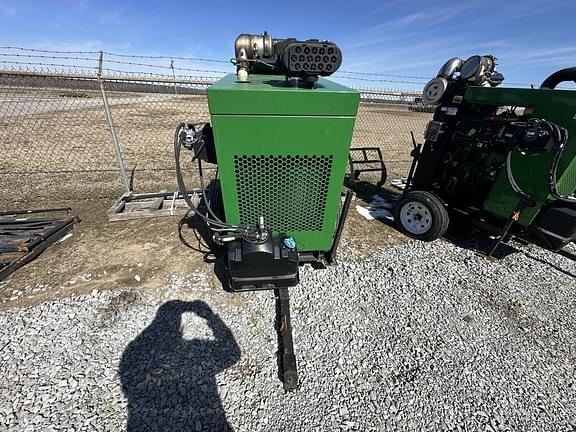 Image of John Deere 4H140 equipment image 1