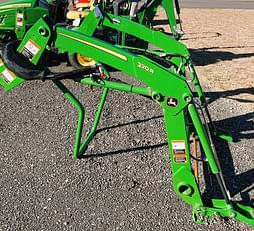 Main image John Deere 220R 0