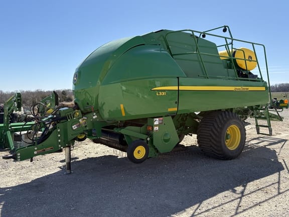 2021 John Deere L331 Equipment Image0
