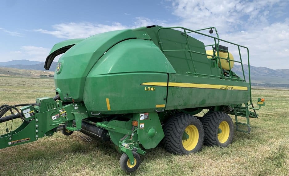 2021 John Deere L341 Equipment Image0