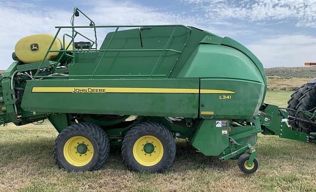 Image of John Deere L341 equipment image 1