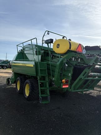 Image of John Deere L341 equipment image 1