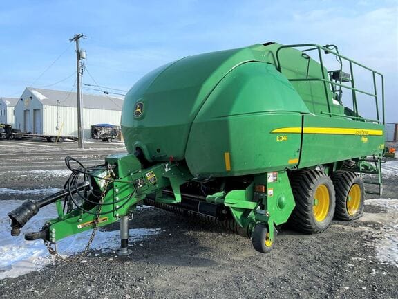 Main image John Deere L341