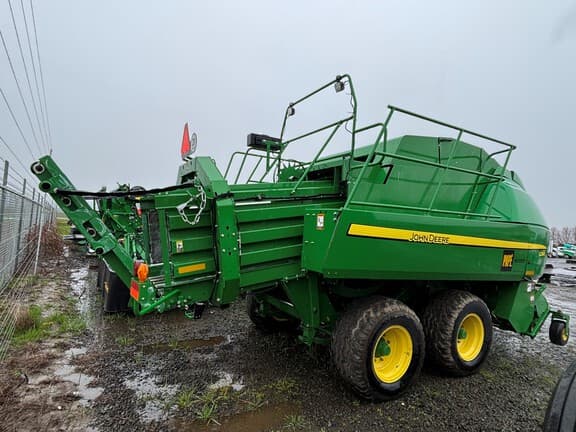Image of John Deere L341 equipment image 3