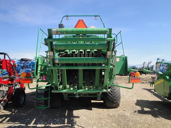 Image of John Deere L341 equipment image 4