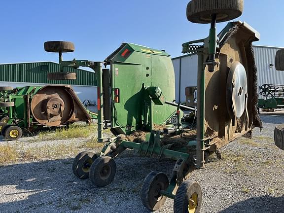 Image of John Deere M20 equipment image 3