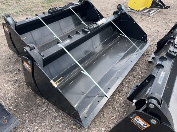 Image of John Deere MP84B Primary image