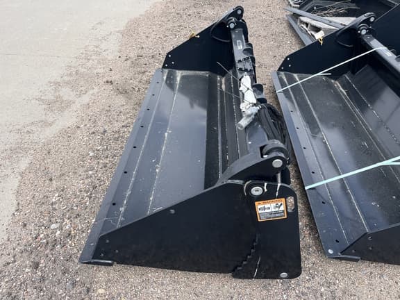 Image of John Deere MP84B equipment image 1