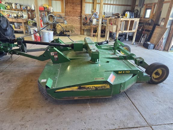 Image of John Deere MX10 equipment image 4