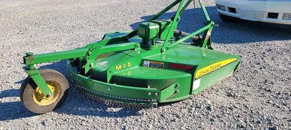 Image of John Deere MX5 equipment image 2