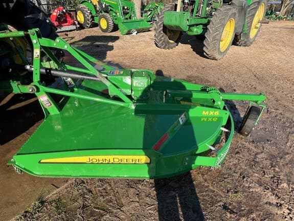 Image of John Deere MX6 equipment image 2