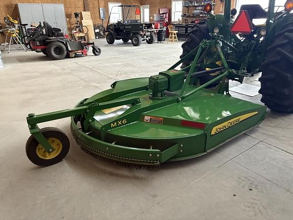 Image of John Deere MX6 equipment image 4