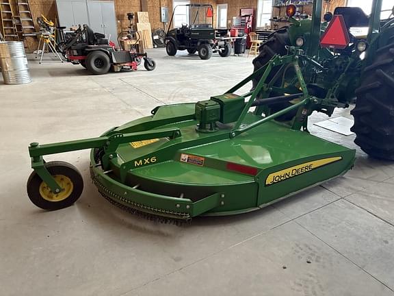 Image of John Deere MX6 equipment image 3