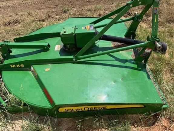 Image of John Deere MX6 equipment image 3