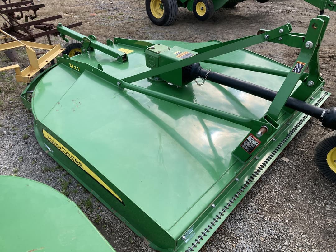 Image of John Deere MX7 Image 1