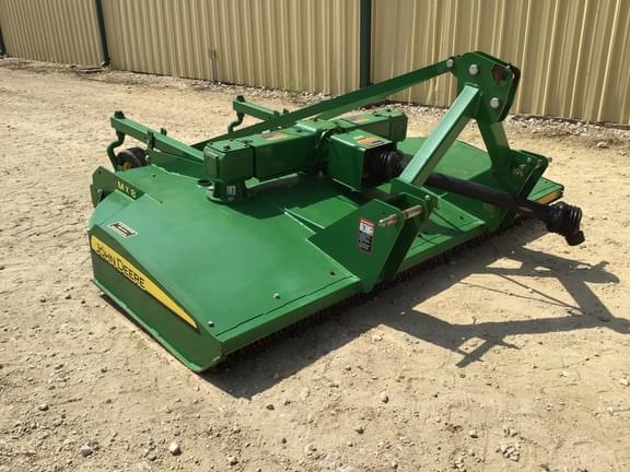 Image of John Deere MX8 equipment image 3