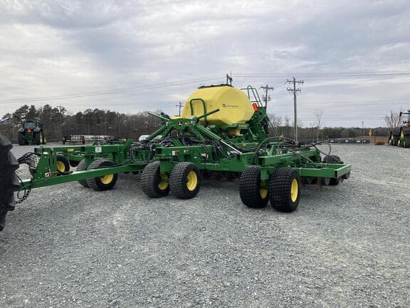 Image of John Deere N530C Primary image