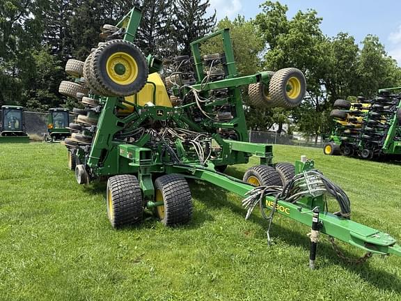 Image of John Deere N530C equipment image 1