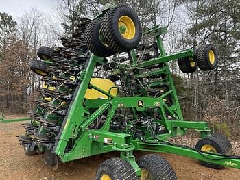 2021 John Deere N540C Equipment Image0