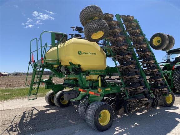 Image of John Deere N540C equipment image 2