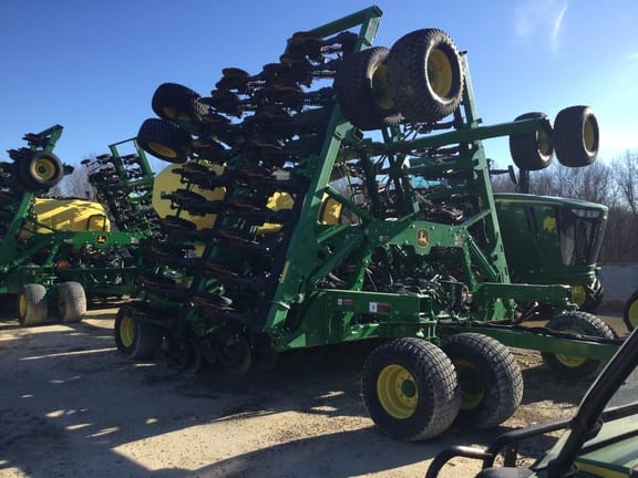 Main image John Deere N540C