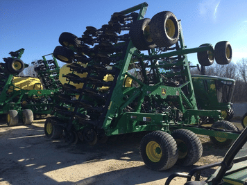 Main image John Deere N540C