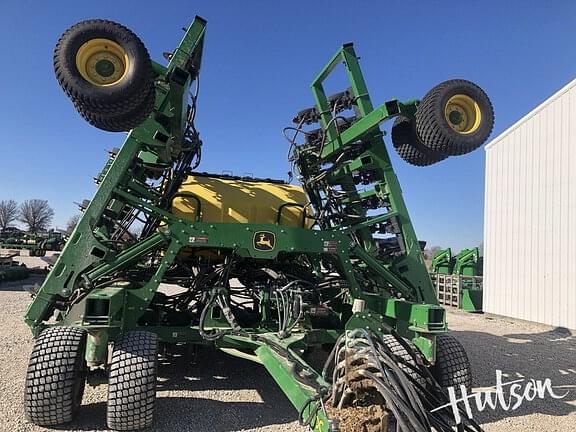 Image of John Deere N540C equipment image 1