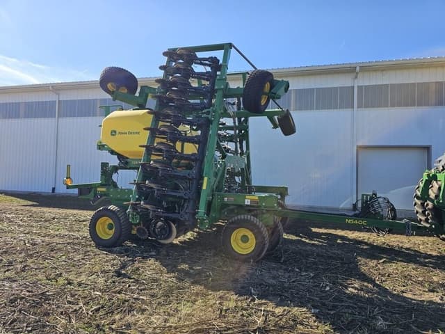 Image of John Deere N540C equipment image 1
