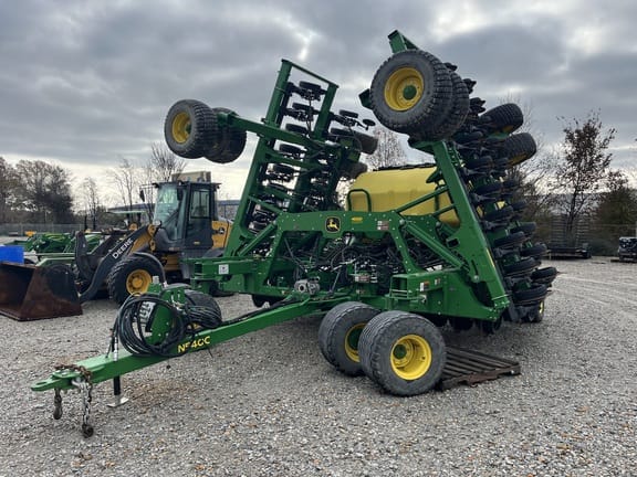 Main image John Deere N540C