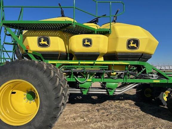 Image of John Deere N540F equipment image 4