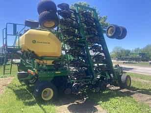 Main image John Deere N542C 4