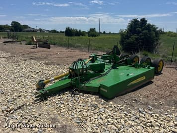 Main image John Deere R10