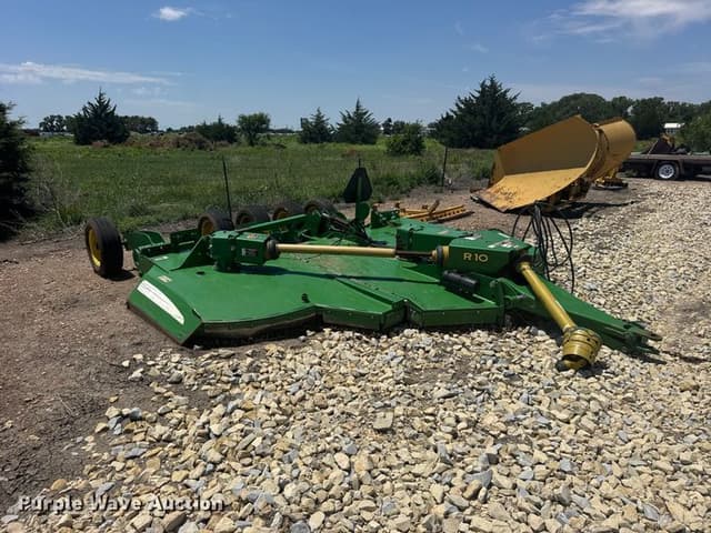 Image of John Deere R10 equipment image 2