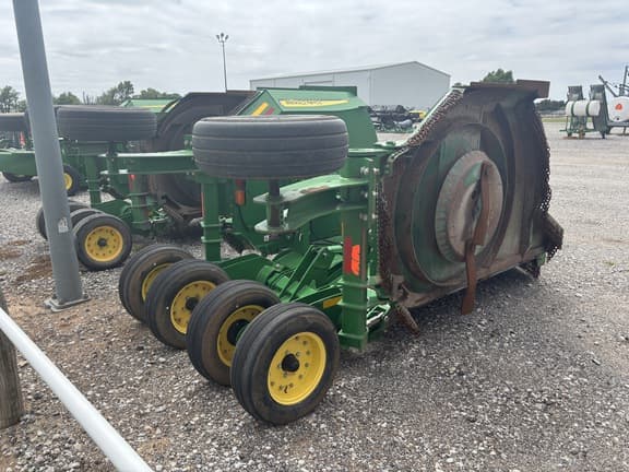 Image of John Deere R15 equipment image 3