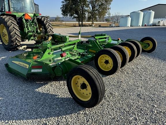 Image of John Deere R15 equipment image 4