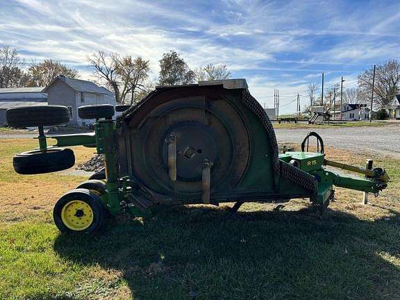 Image of John Deere R15 equipment image 1