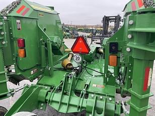 Main image John Deere R15 15