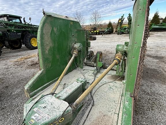 Image of John Deere R20 equipment image 3