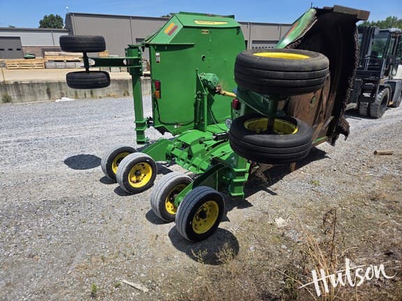 Image of John Deere R20 equipment image 3